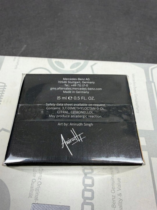 USINE NEUF ODEUR AUTOMOBILE MERCEDES PERFUMA AMG #63 A0008995200 OE