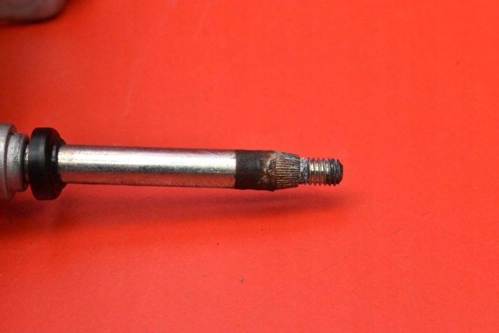 PETIT MOTEUR ESSUIE-GLACES ARRIÈRE 7318710 BMW X5 F15 13-18