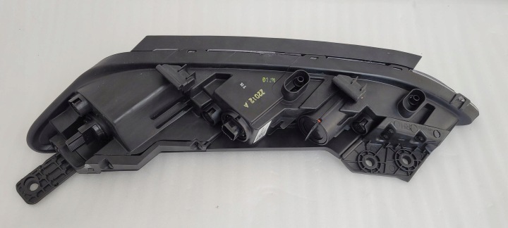 PHARE DROITE AVANT FJD LED HYUNDAI KONA 2017- 92208-J9000