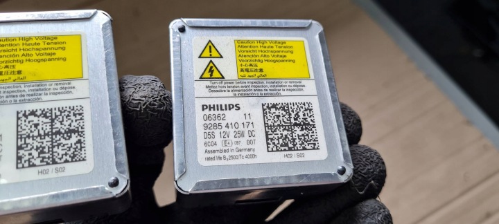 A4 B9 8W PHILIPS AMPOULE XÉNON D5S 9285410171 A5 8W