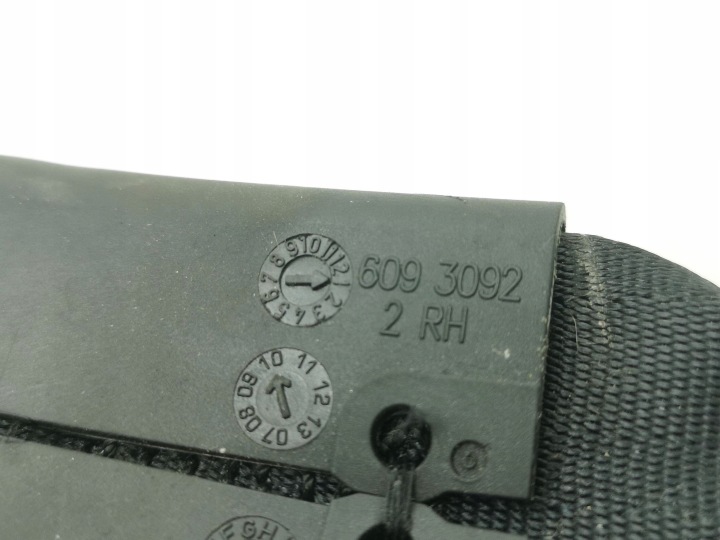 TOYOTA AVENSIS T270 2010 DROITE CÔTÉ CEINTURES DE SÉCURITÉ
