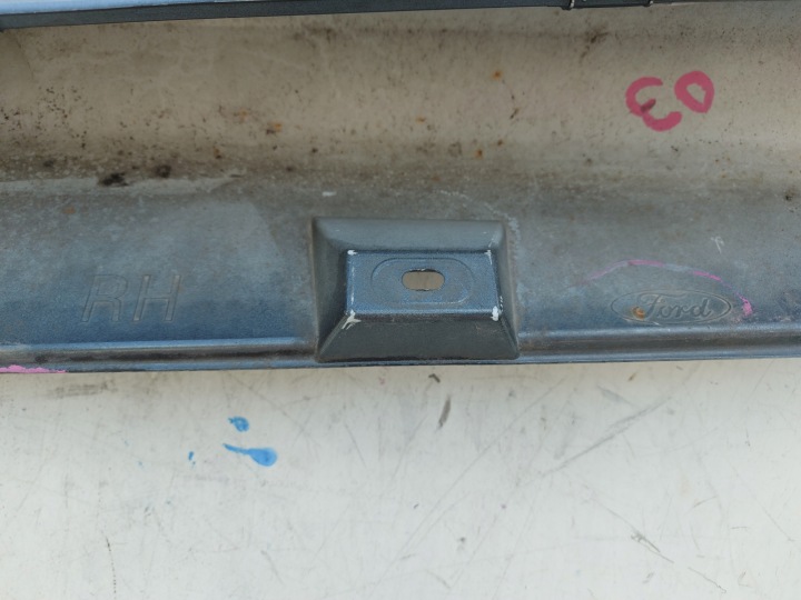 FORD FOCUS MK3 ST LINE SEUIL MOULURE SEUIL GAUCHE