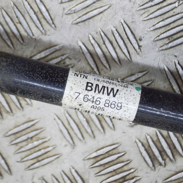 BMW 2 F45 2016 GAUCHE CÔTÉ DEMI-ARBRE ARRIÈRE