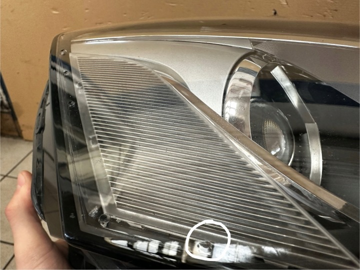 PHARE DROITE PROJECTEUR AUDI Q5 8R0 08-12 XÉNON LED