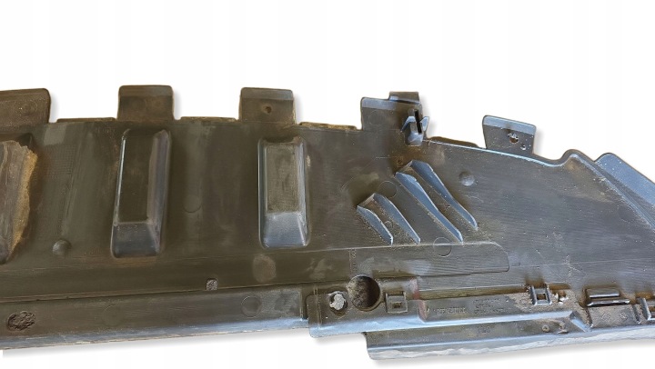 PROTECTION SOUS PARE-CHOCS AVANT RENAULT MEGANE II 8200073445 AVANT