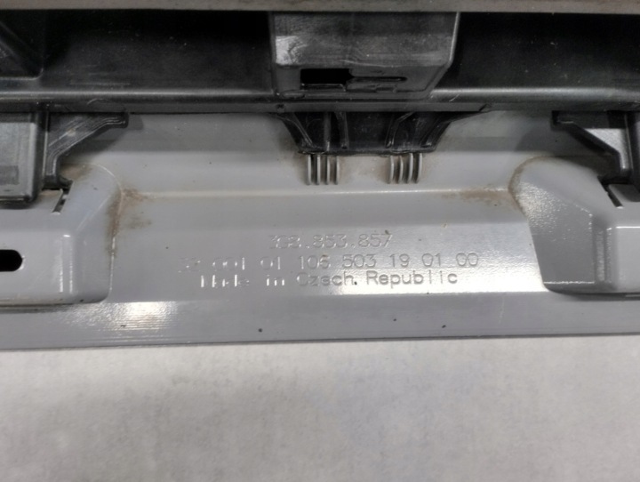 MOULURE SEUIL GAUCHE VOLKSWAGEN VW ARTEON 3G8 16- FIXATION
