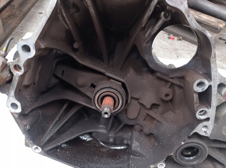 BOÎTE DE VITESSES HONDA CIVIC VI 1.4 16V D14A7 9A