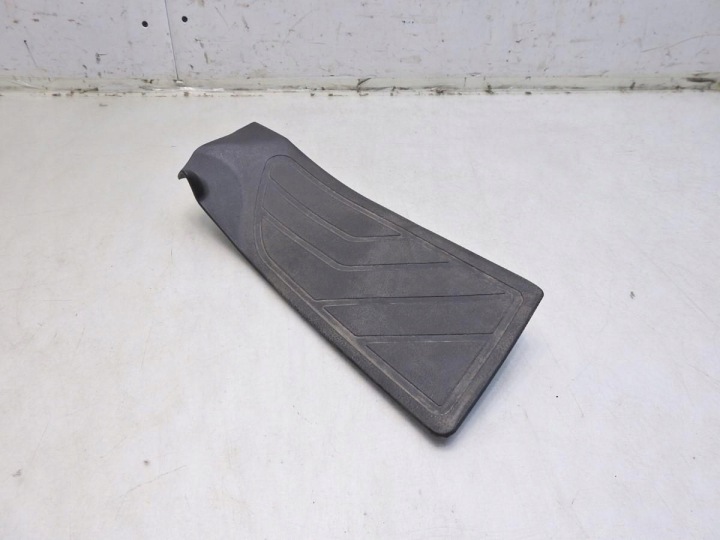 PODNOZEK DEGRÉ GAUCHE PEUGEOT 308 I 9640849177