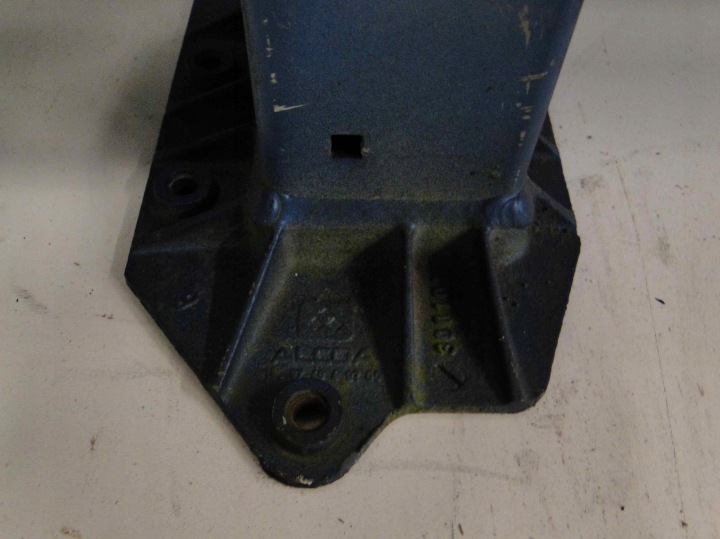 MERCEDES A W168 168 LIFT POUTRE DANS PARE-CHOCS AVANT