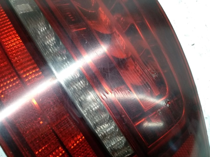 AUDI A8 S8 D3 4E 2008 DROITE CÔTÉ PHARE ARRIÈRE