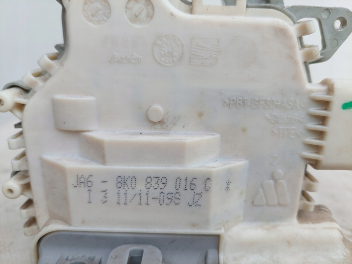 AUDI Q5 SQ5 8R SERRURE DE PORTE DROIT ARRIÈRE ARRIÈRE 8K0839016C A4 A5
