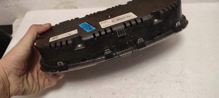 COMPTEUR SKODA COMPTEUR SKODA RAPID 5JA920900A