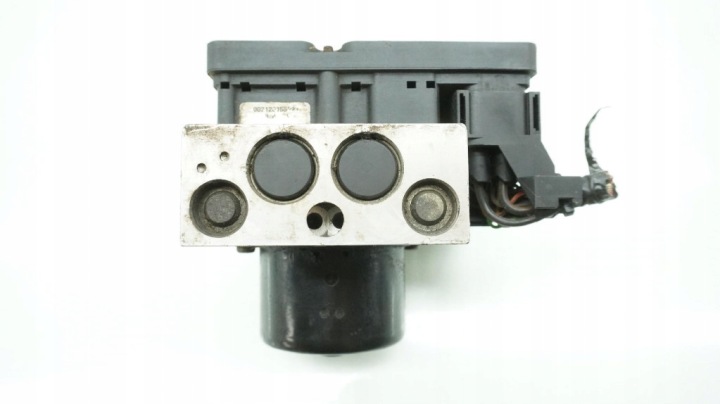 VOLVO S60 I V70 II 2.4 B POMPE ABS P08671223