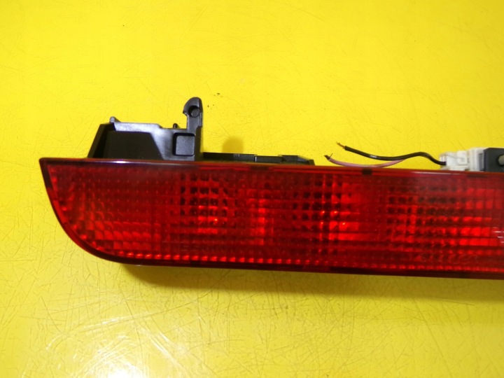 LANTERNE STOP PIED NISSAN X-TRAIL P1842 NR298