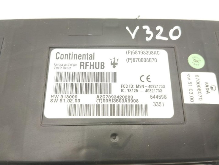 CONTRÔLEUR ELEKTRONICZNEGO DOSTEPU I URUCHOMIANIA VOITURES (KESSY) MASERATI