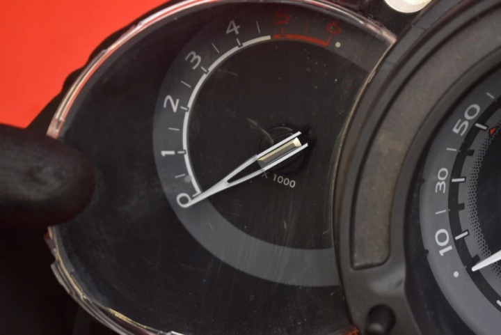 COMPTEUR TABLEAU DE BORD EUROPE 96668808XT CITROEN DS3 1.6 E-HDI 112 KM 10-14
