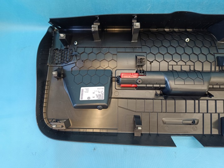 VW GOLF 8 LIFT VARIANT 1.5 TSI 2026 R GARNITURE COUVERCLES DE COFFRE COUVERCLES DE COFFRE 5H9867601