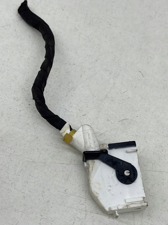 AUDI VOLKSWAGEN SEAT SKODA PUCE PUCE RACCORD FIL 7M3972726B