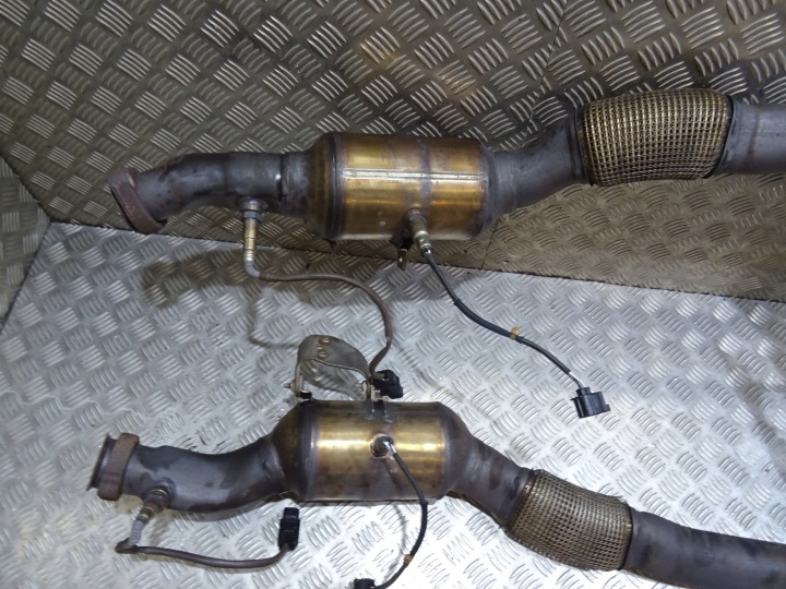 MERCEDES W222 CATALYSEUR GAUCHE DROIT A2224902736
