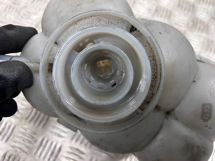 RÉSERVOIR D'EXPANSION AUDI Q7 4M 4M0121405K