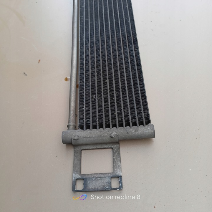 MERCEDES W212 RADIATEUR HUILEUX