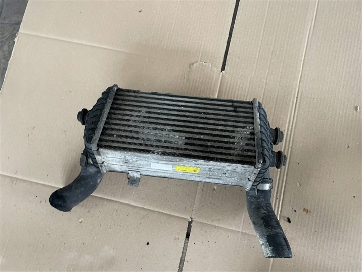 ÉCHANGEUR AIR-AIR RADIATEUR AIR 1.6 CRDI D4FB HYUNDAI I30 2 II 12-17R