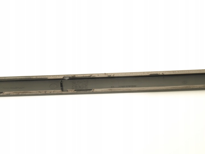 VOLKSWAGEN CADDY 2004-2010 MOULURE PORTES GAUCHE ARRIÈRE 2K0.853.535.E, 2K0853535E