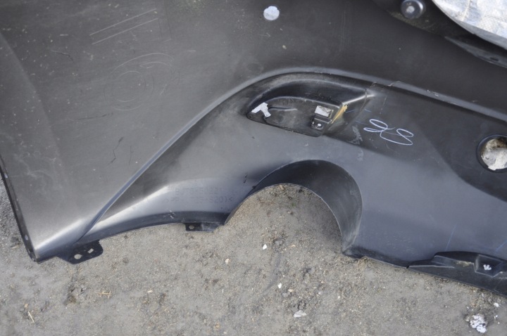 MAZDA III HAYON PARE-CHOCS ARRIÈRE ARRIÈRE 13-16
