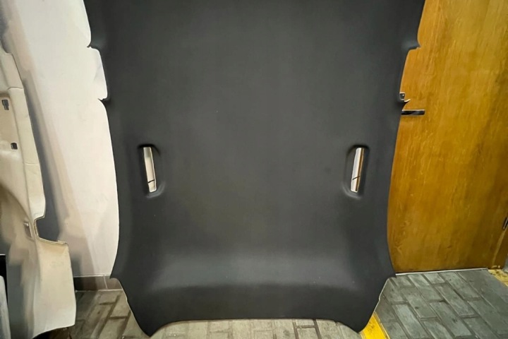 PAVILLON MERCEDES-BENZ A1776900600 DIESEL 2019