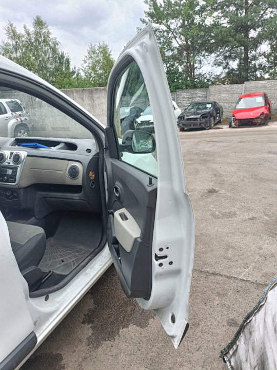 DACIA DOKKER 12-17 2013 R. 0389 PORTES DROIT AVANT DROIT AVANT PP BLANC