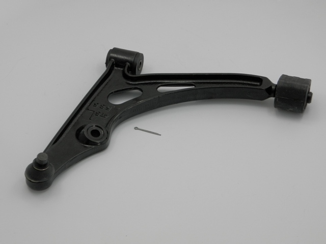 BRAS DE SUSPENSION GAUCHE SUZUKI BALENO EG 1995-02 BAS AVANT