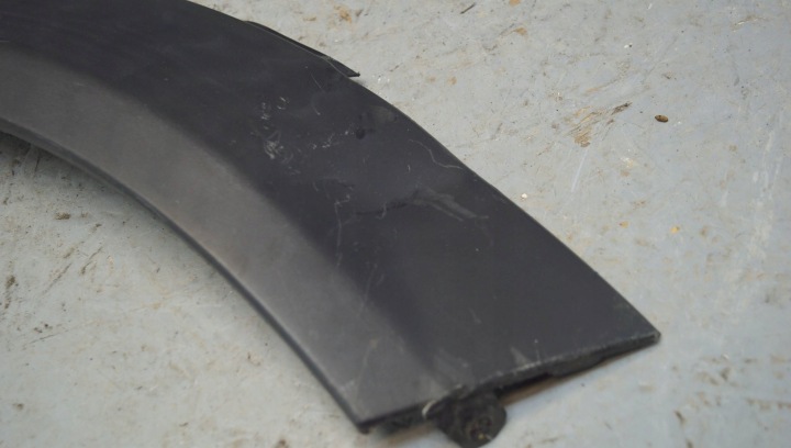 MOULURE GARDE-BOUE DROIT AVANT MINI COOPER R56 2757210 (417)