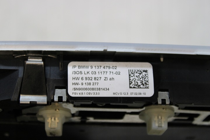 BMW E81 E87 AMPOULE ÉCLAIRAGE CABINES 9137479 AVANT