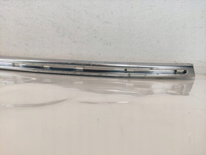 AUDI A6 C6 C7 11-14 MOULURE CHROME GRILLES PARE-CHOCS GAUCHE AVANT 4G0807681J