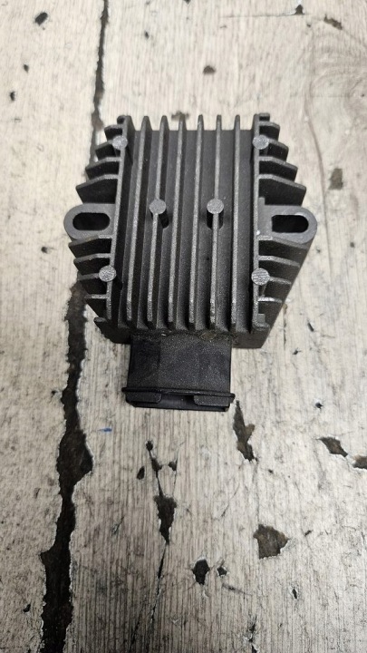 SHAFTEC HP1961 POMPE HYDRAULIQUE SYSTÈME DIRECTION