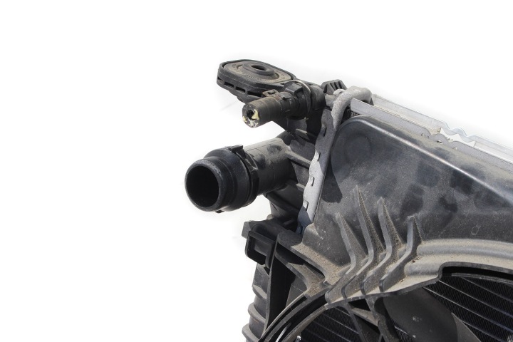 AUDI A4 A5 A6 Q3 RADIATEURS VENTILATEURS 8K0121251L 8K0145805G 8K0145805P CHL
