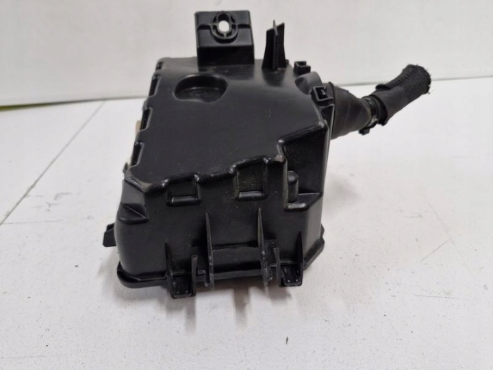 CITROEN DS3 CROSSBACK 1.2 THP BOÎTE FUSIBLES CHÂSSIS 9824510780
