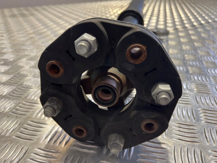 ARBRE DE TRANSMISSION GROUPE MOTOPROPULSEUR MERCEDES V-KLASA VITO W447 4MATIC 4X4 A4474103800
