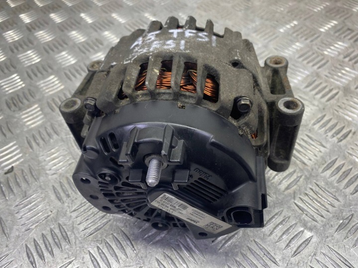ALTERNATEUR AUDI A4 B8 Q5 SQ5 06E903016S
