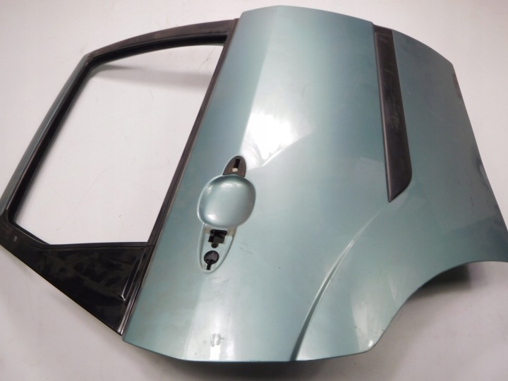 PORTES DROIT ARRIÈRE FORD FOCUS I OE 98AG 14A584 RADIO