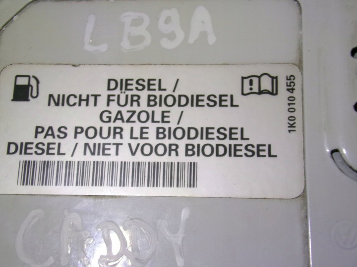 CLAPET GOULOTTE DE REMPLISSAGE CARBURANTS VOLKSWAGEN CADDY CODE LAK: LB9A 2K0809905D NR120