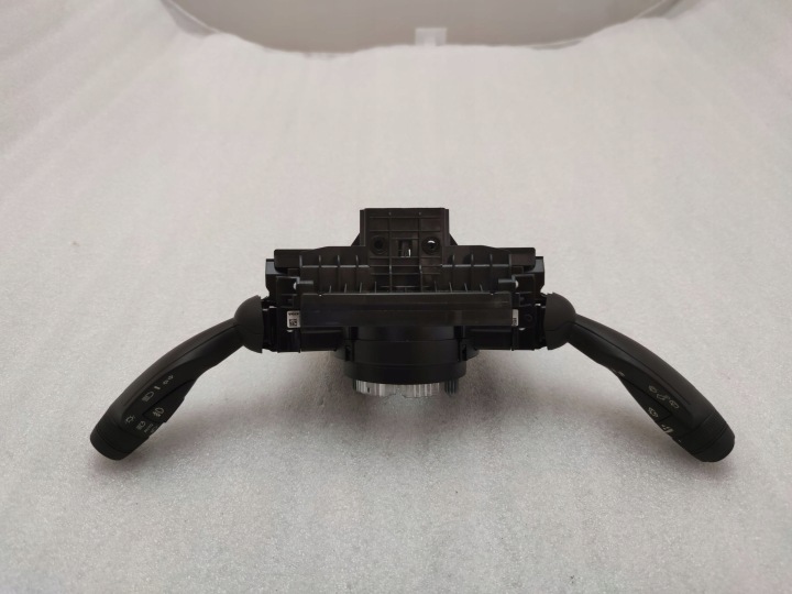VOLVO XC60 MANETTE COMMUTATEUR CLIGNOTANTS ESSUIE-GLACES
