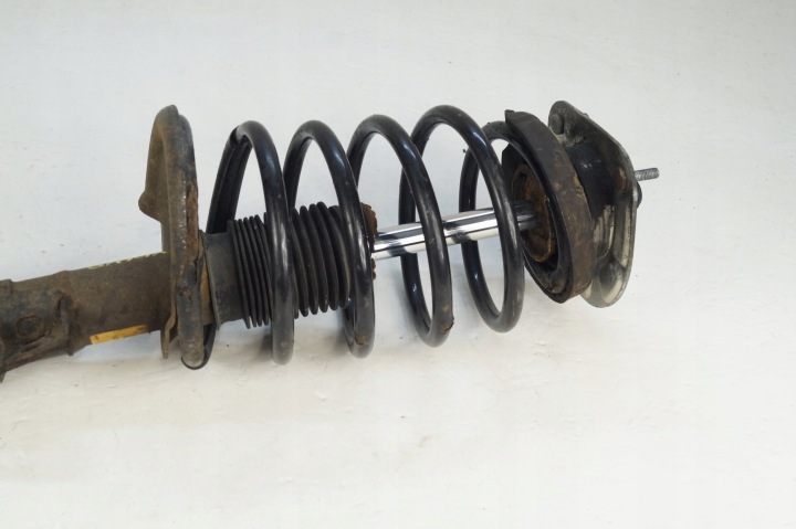 VOLVO S60 2.5 TURBO MACPHERSON GAUCHE AVANT 8667248A