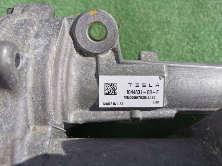 TESLA MODÈLE 3 LIFT Y SYSTÈME DIRECTION CRÉMAILLÈRE DE DIRECTION 1044831-00-F