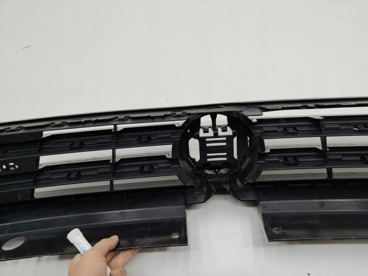 VOLKSWAGEN TIGUAN II GRILLE CALANDRE RADIATEUR 5NA853653 PHOTO