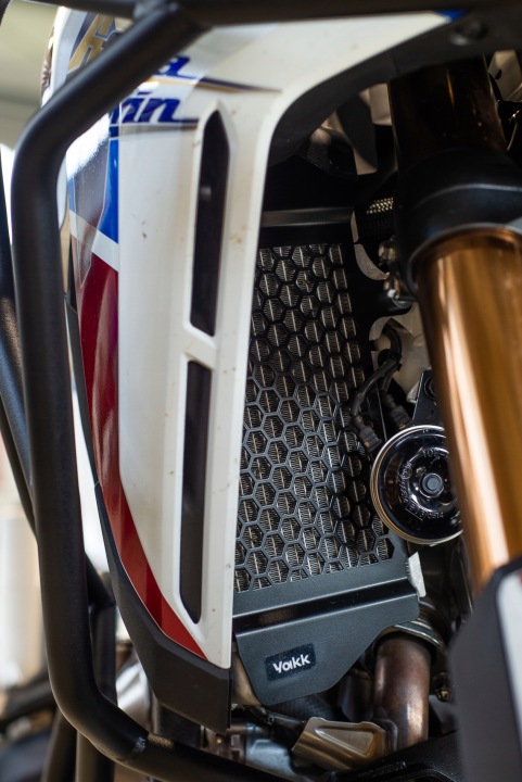 PROTECTION CAPUCHONS RADIATEUR YAKK EXP HONDA CRF 1100 AFRICA TWIN NOIR