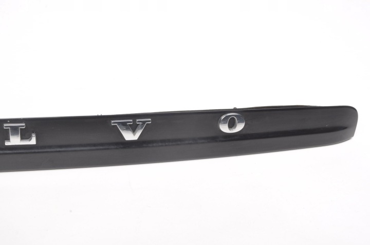 VOLVO V50 CACHE MOULURE COUVERCLES DE COFFRE LIFT 30753026 UNIVERSEL 452-46