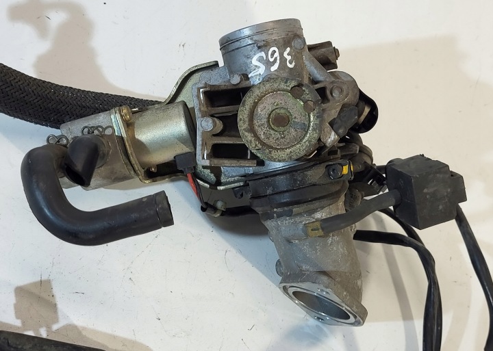 PAPILLON DES GAZ INJECTEUR 1340115G02000 SUZUKI BURGMAN 400 K3-K6 2003-2006R