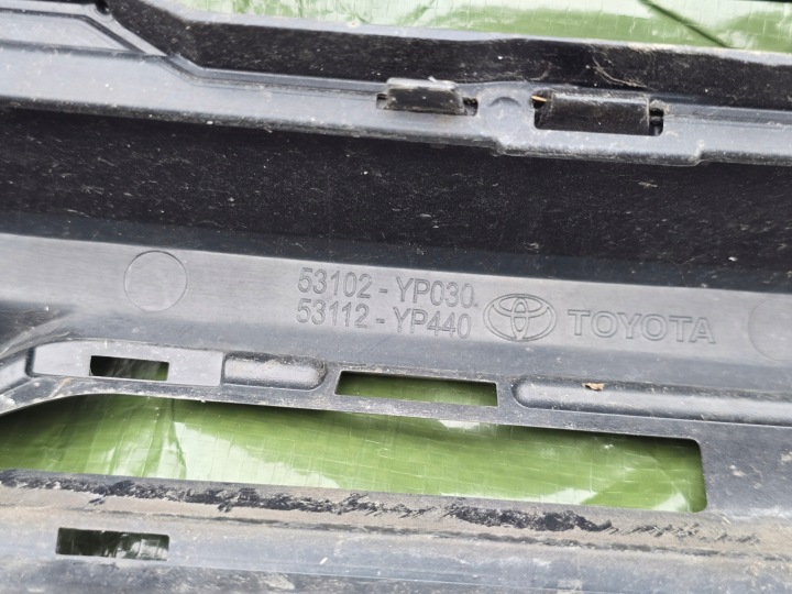 TOYOTA CHR C-HR GRILLE CALANDRE PARE-CHOCS T 53102-YP030 53112-YP440 53123-YP260