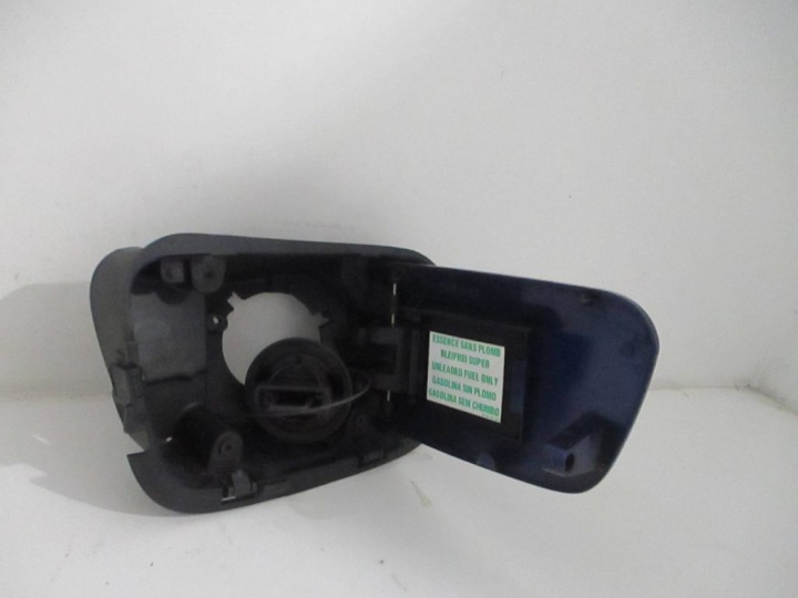 RENAULT LAGUNA II HAYON CLAPET GOULOTTE DE REMPLISSAGE CARBURANTS ESSENCE TEJ49